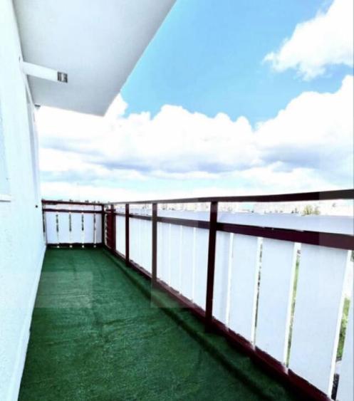 Apartament modern cu 2 camere ?i balcon mare - Sf.Gheorghe - 10