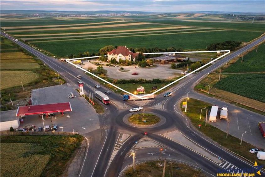 Potential imobiliar remarcabil, recomandat domeniului Petrolier si HoReCa, DN11, - 1