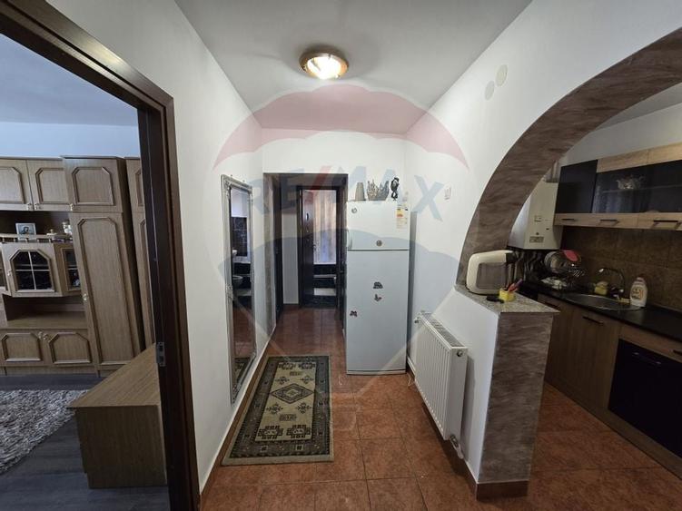 Apartament cu 2 camere de vânzare în zona Central - 5