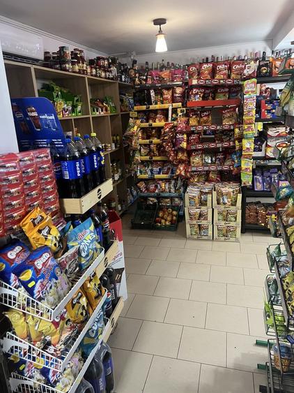 Vand magazin alimentar(plus spatiu comercial) - 3