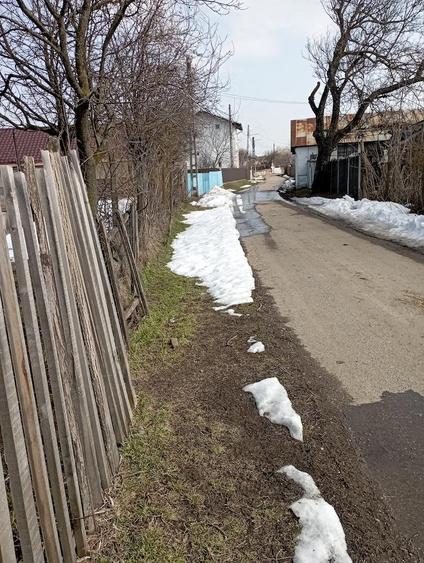 Casa batraneasca ?i teren - 2