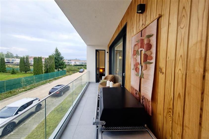 Rezidenta cu vibe de vacanta, mobilata, accesorizata cu terasa, boxa si parcare - 9