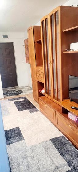 De vanzare garsoniera - 5