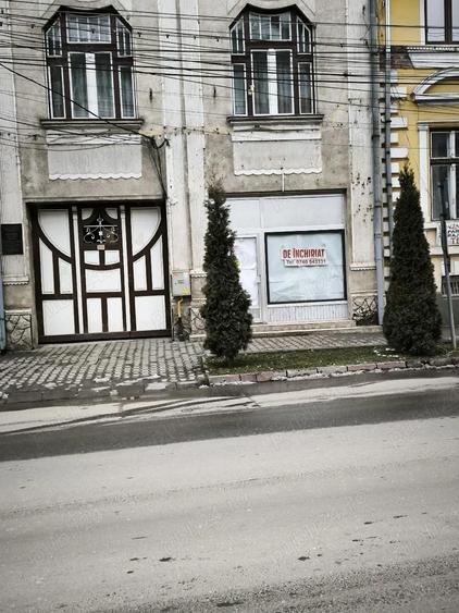 Spa?iu Comercial de inchiriat - 1