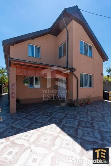 Casă cu 6 camere cu Teren 343 Mp în Central