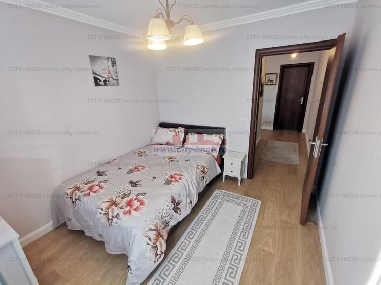 Apartament cu 3 camere decomandat în Băneasa