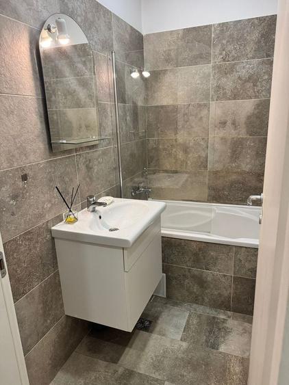 Garsonieră de vânzare Militari Residence | Complex Avangarde I Parcare - 9