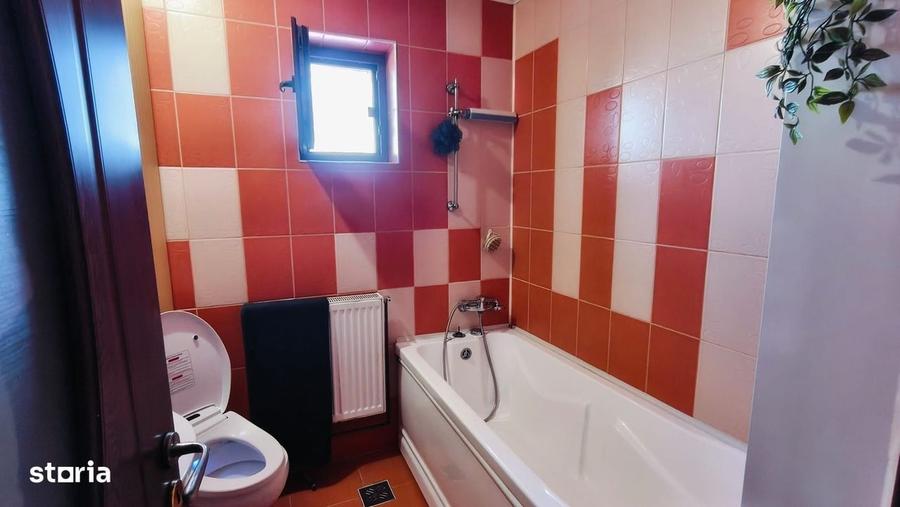 Apartament cu 3 camere decomandat în Frumoasa