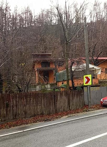 VAND sau SCHIMB casa de vacanta Defileul Jiului - 7