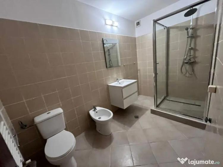 Garsoniera spatioasa, 45 mp, zona Sarari - 1