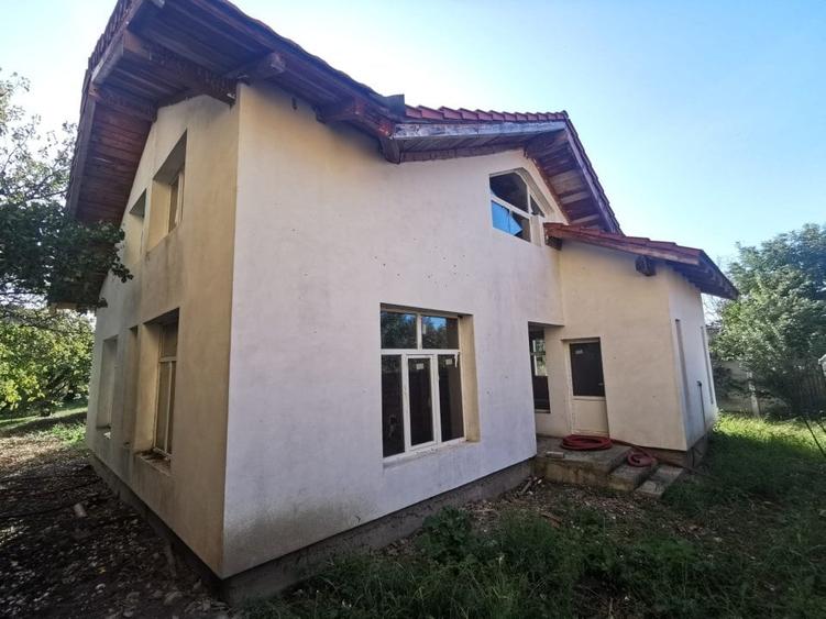 Casa De Vanzare La Rosu – Sagului- 650 - 3