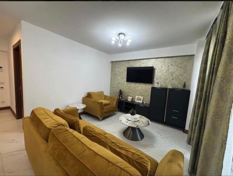 Inchiriez apartament 3 camere Decebal Residence - 3