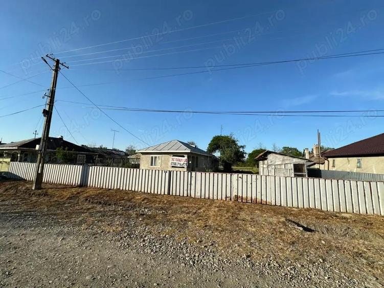 Casa si teren intravilan de vanzare - 2