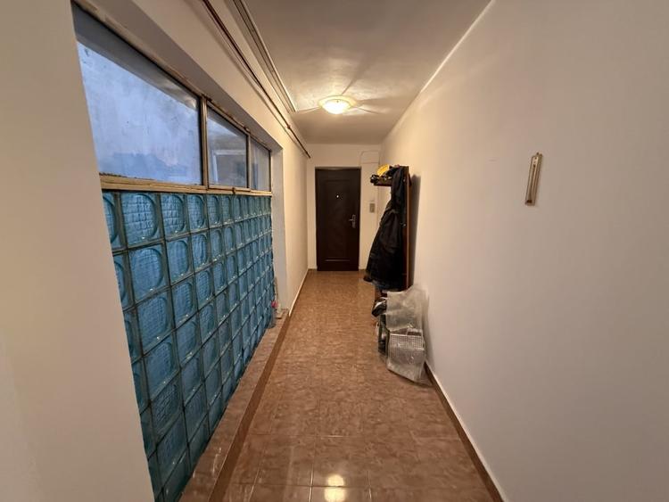 Apartament 3 camere, decomandat, 70.4 mp, Calea Bucuresti, Zona Institut - 10