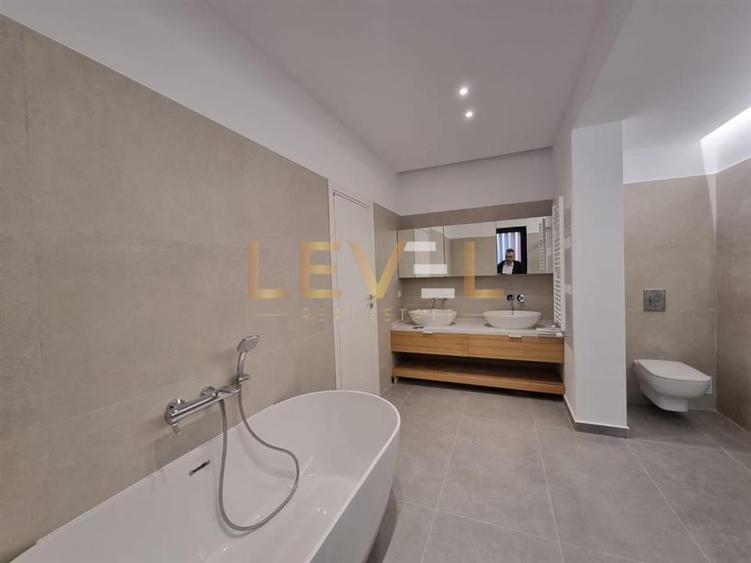 [VIDEO] Vila ultramoderna cu 5 camere cu curte libera 187 mp - Pipera - 15