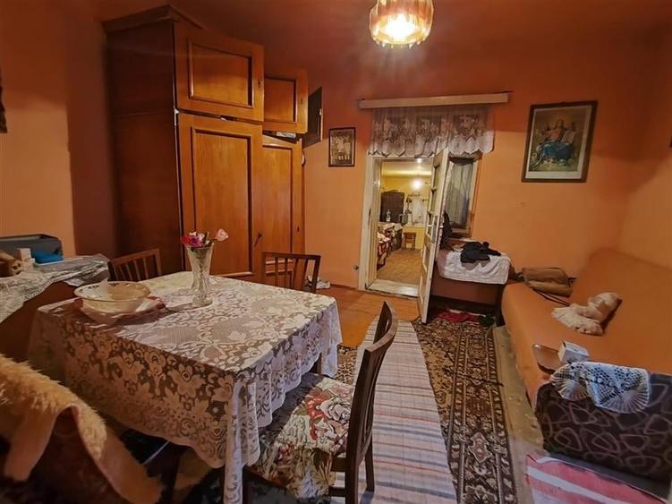 RECO Casa de vanzare in Voievozi - 6