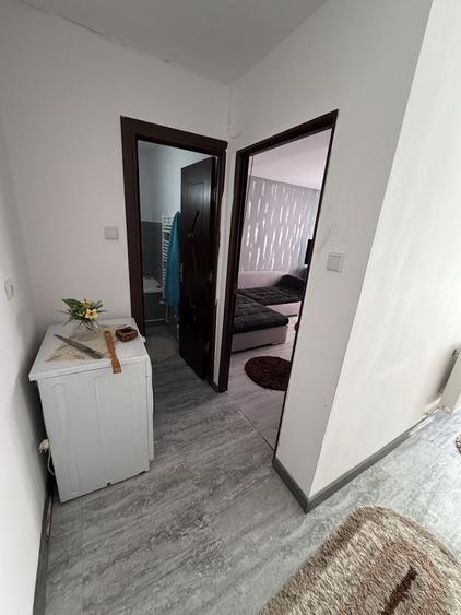 Garsoniera Alexandru Sahia bl 2 etaj 1 - 6