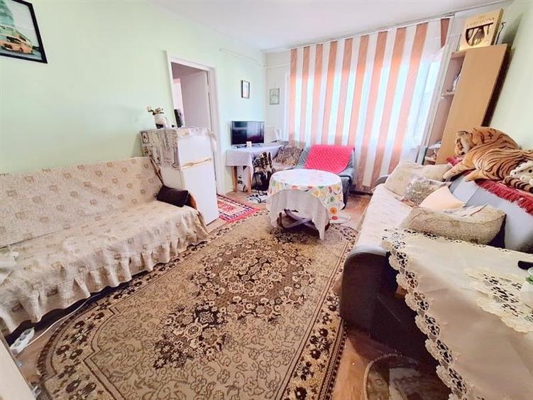 Apartament 2 camere, cu centrala, zona Scolii 16 - 1