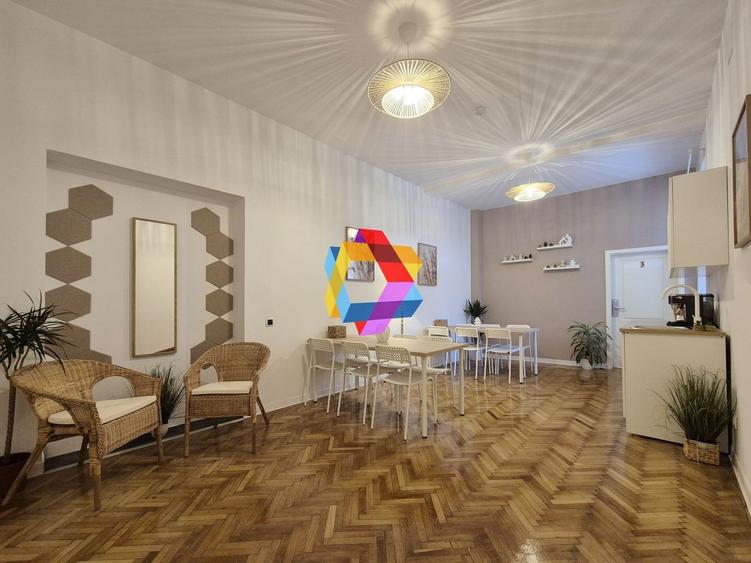 Casa de vânzare zona Centrală - 225 mp - 1