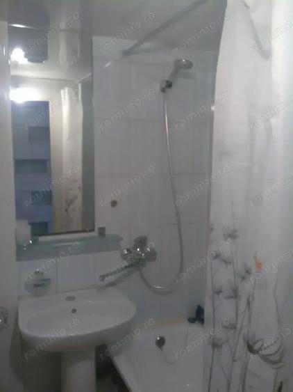 garsoniera in zona Unirii - 3