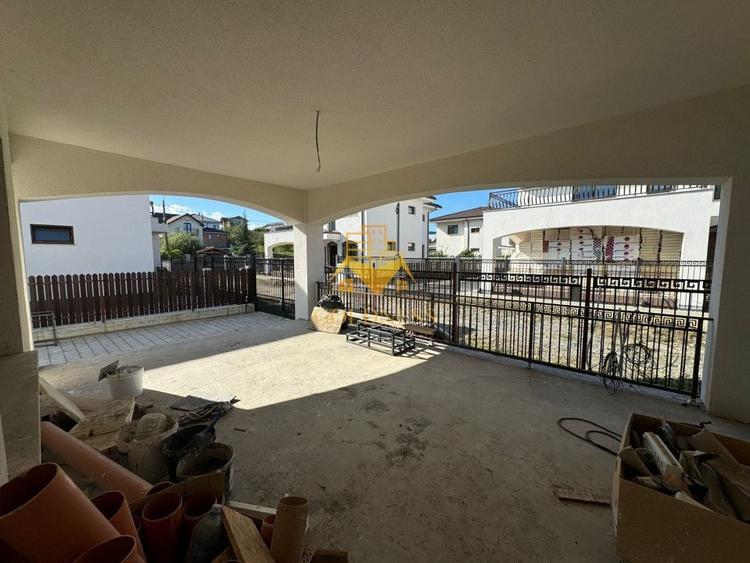 Casa 4 Camere Semifinisata, 2 Garaje, Curte 450mp, Terase 93mp, Dezmir - 2