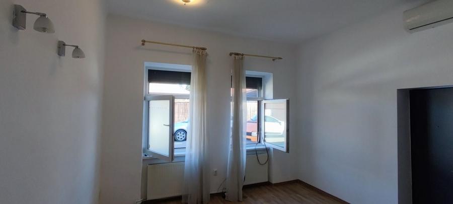 COMISION 0%! Spațiu 38 mp, ideal pentru birou sau locuință, central - 1