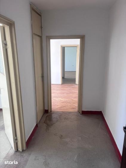 De vanzare apartament 2 camere Cartier Hipodrom - 2