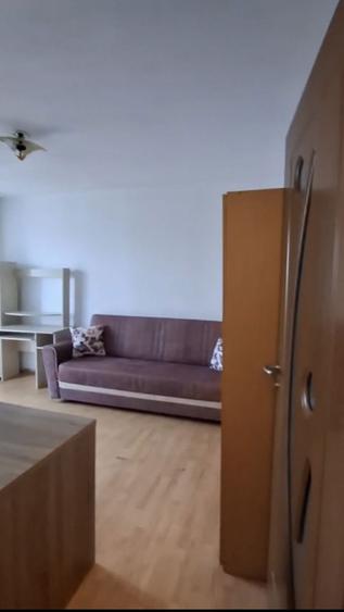 Garsoniera in bloc de apartamente Tatarasi str.Eternitare - 2