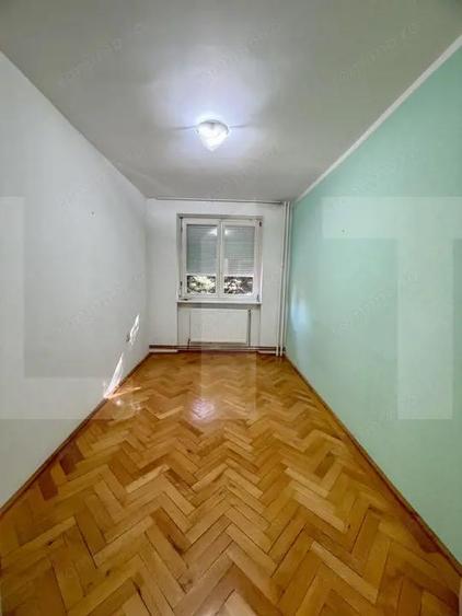 Apartament Spa?ios cu 4 Camere-Central - 9