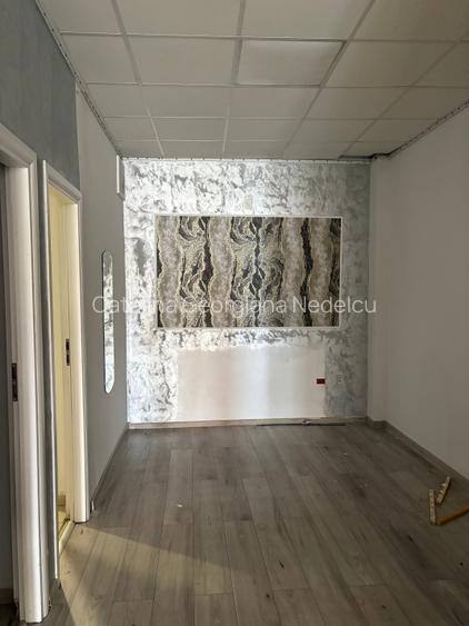 Centrul Istoric, spatiu comercial 51mp utili, parter, 2300Euro/luna Centrul Istoric, spatiu comercial 51mp utili, parter, 2300Euro/luna
