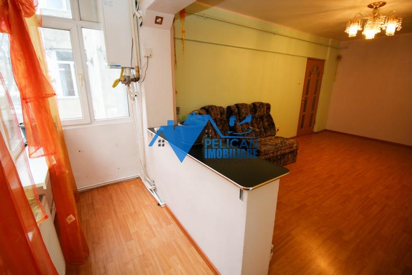 Pacii, 3 camere, etajul 1, decomandat - 4
