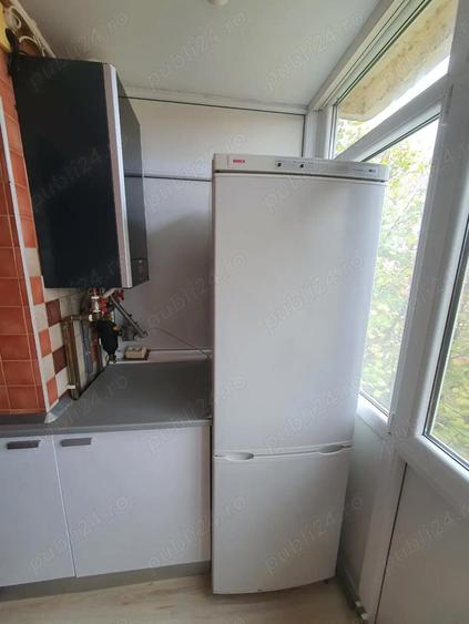 Vand apartament decomandat, cu 3 camere, in 1 mai - 1