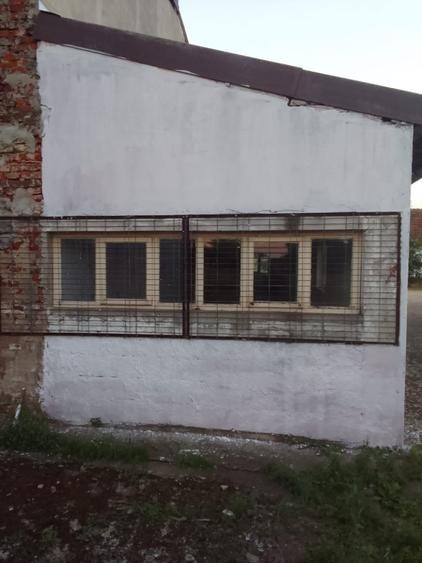 Spațiu comercial, de 40 mp, în Roșiori