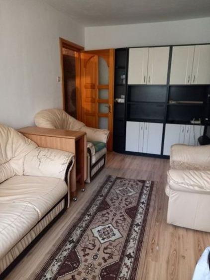 APARTAMENT 2 CAMERE SEMIDECOMANDAT ZONA KM 4-5 - 1