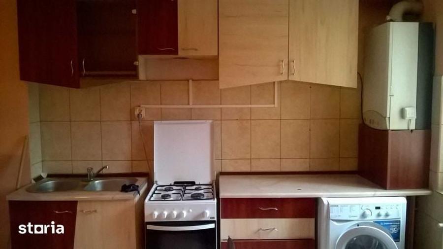 Inchiriez apt. 2 camere dec. Colina Universitatii - 5