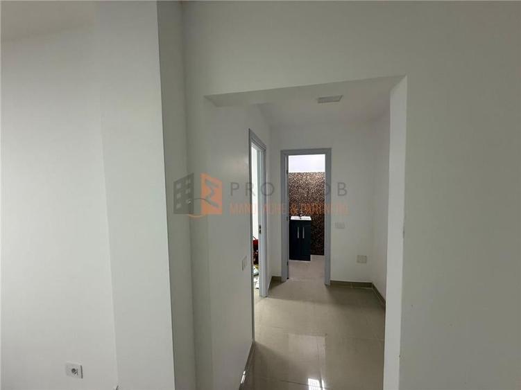 Spatiu comercial zona Brosteni - 6