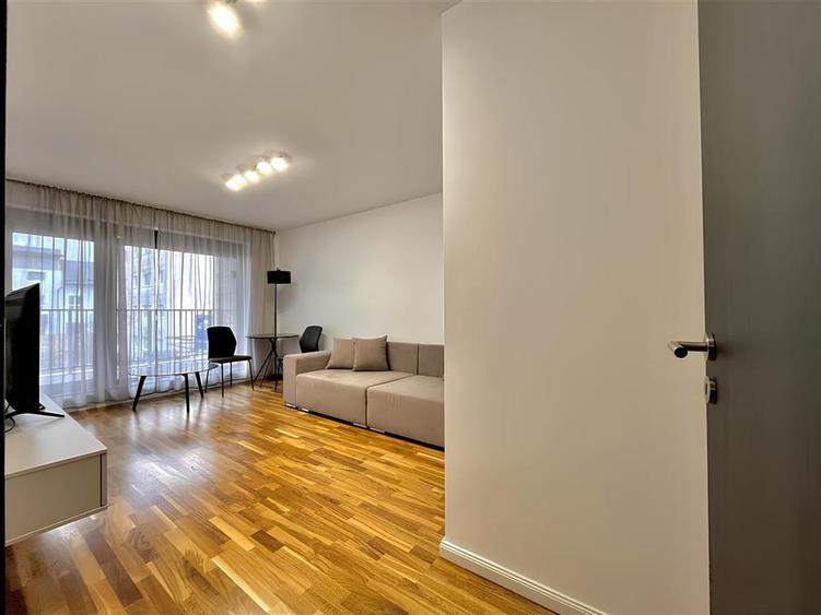 Garsoniera cu Parcare Subterana in Cosmopolit zona Centrala - 2