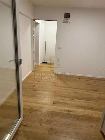 IOSEFIN - ETAJ 2 - LIFT - BLOC IZOLAT - 3 CAMERE - CENTRALA PROPRIE - RENOVAT - 4