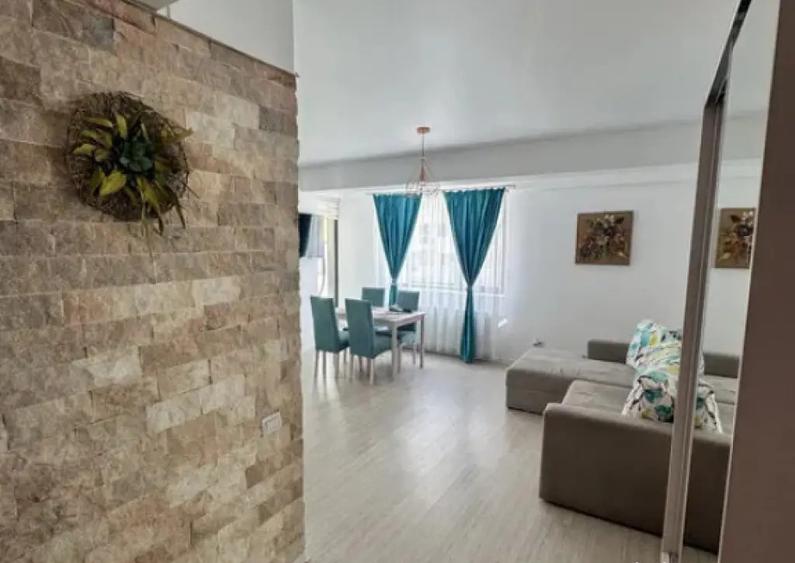 Apartament 2 camere langa Alezzi Infinity vedere mare si par - 2