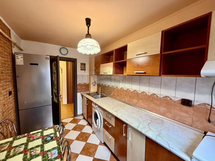 Apartament 3 camere - 12