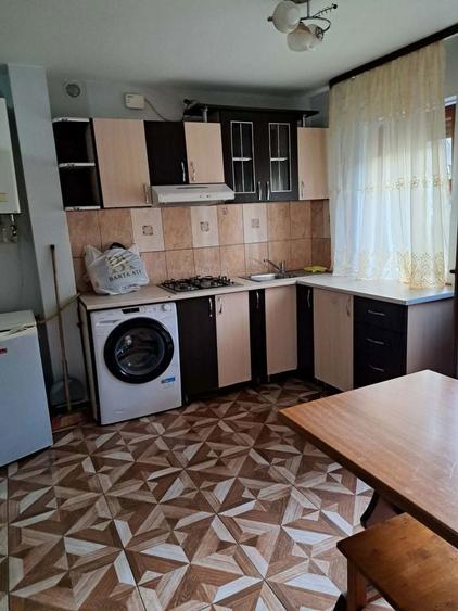 Inchiriez apartament zona semicentrala - 1