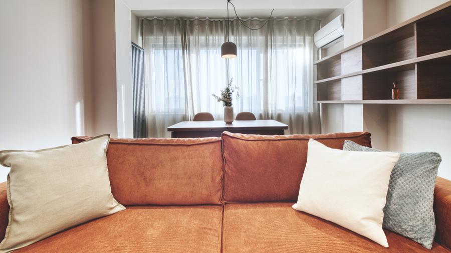 Comision 0 - zona Dacia, str.Labrint - Apt. 2 camere - renovat - 10