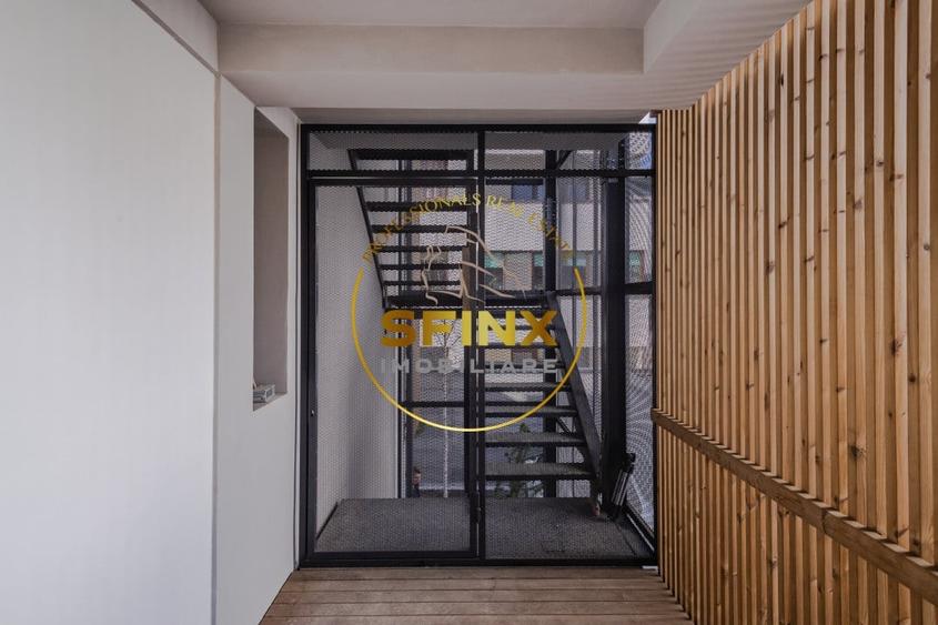 4 camere, duplex , curte proprie, 2 locuri de parcare  Dorobanti - 24