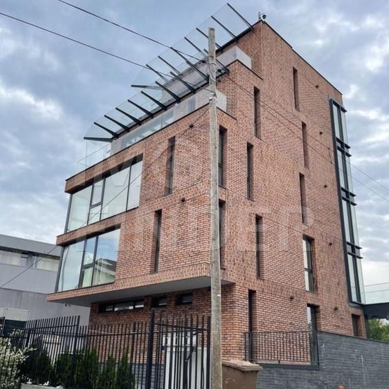 Inchiriere cladire de birouri, clinica, zona Leroy Merlin - 17