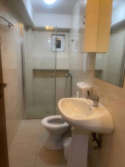 Particular, Inchiriez Garsoniera Decomandata, parter, Brancoveanu - 4