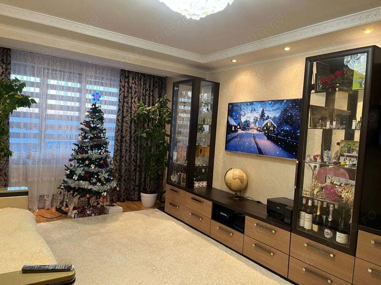 Apartament de vanzare in Tei - 3