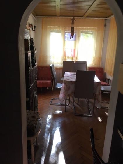 Casa si teren 1000 mp - zona deosebita, pe Furnica, langa Peles - 9