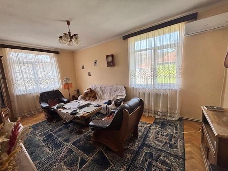 Ap. 3 camere, Lunca , et.2din 2 - 1