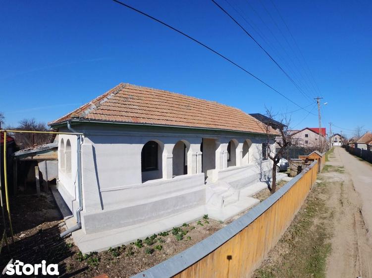 Casa la pret de apartament 4 camere, teren 1770 mp, renovata Ciorani - 16
