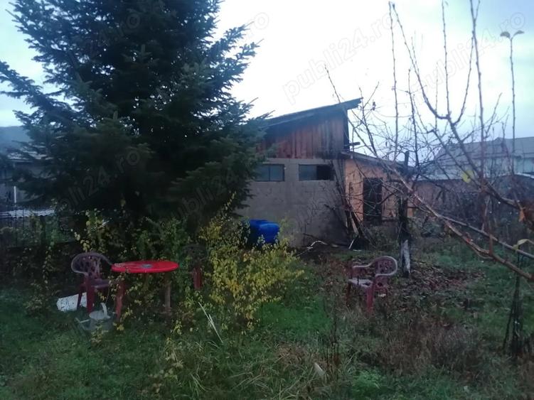 De vanzare casa batraneasca comuna Gornet Cricov - 5